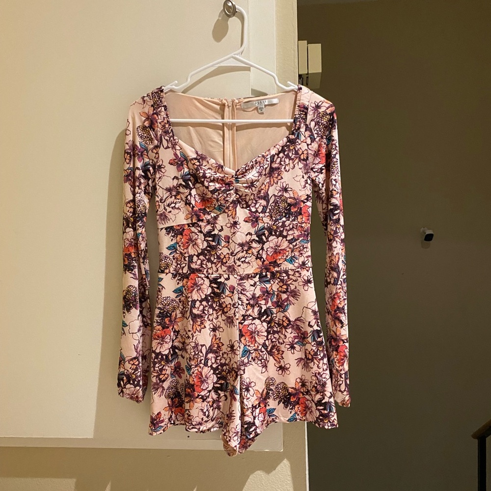 Guess Floral Print long sleeve romper, stretchy, back zipper